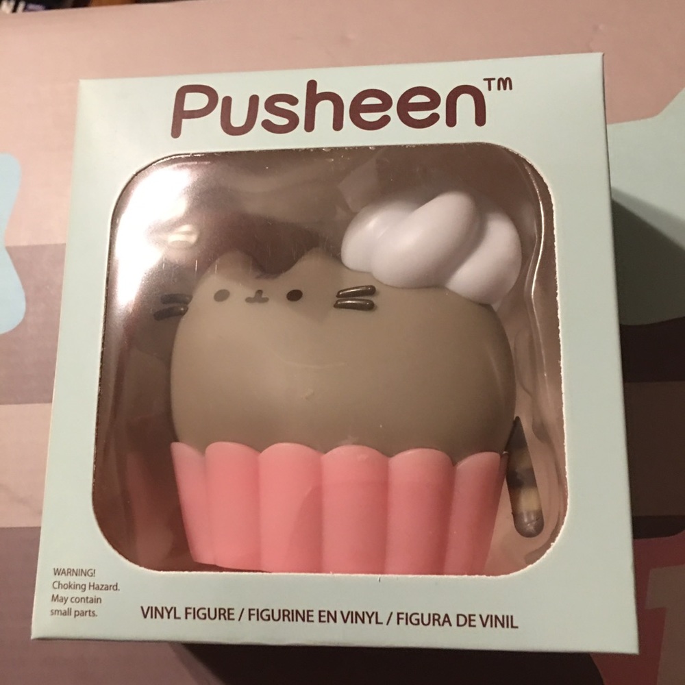 Pusheen vinyl figure cupcake 2019 winterexclusive